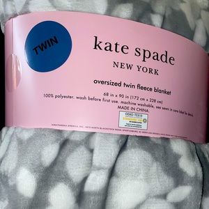 Kate Spade New York Oversized Twin Fleece Blanket